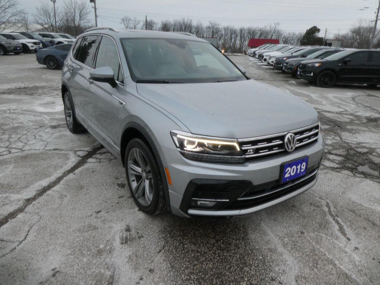2019 VOLKSWAON TIGUAN Highline Photo
