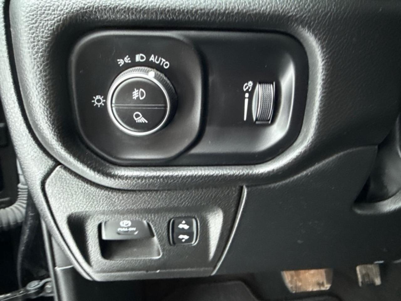 2022 RAM 1500 Sport  Big Touch Screen! - $370 B/W Photo