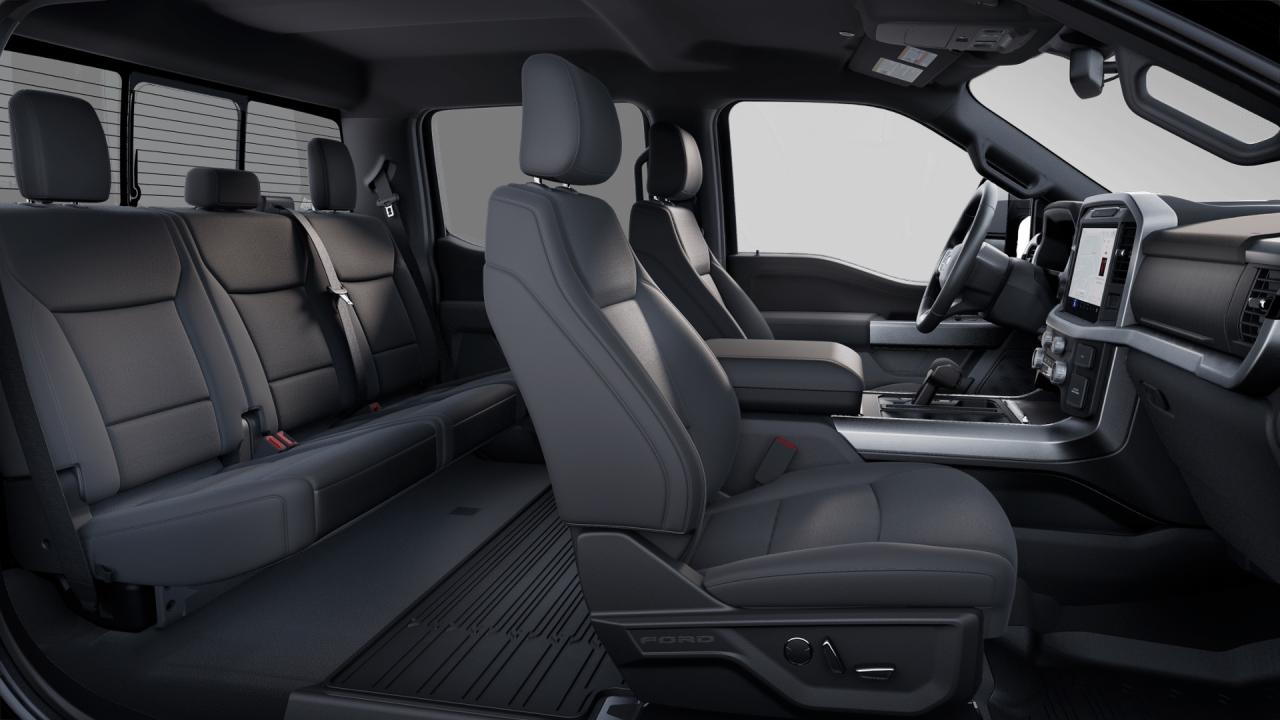 2025 Ford F-150 4x4 Supercrew-157 Photo5