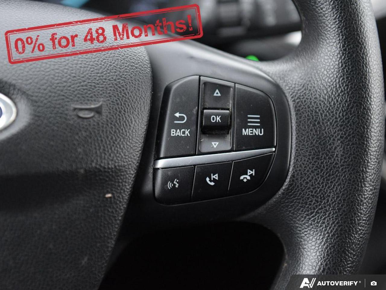 2020 Ford Escape SE Photo