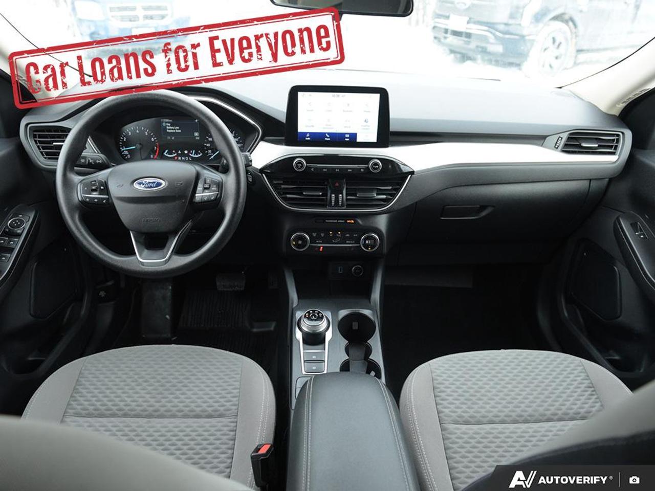 2020 Ford Escape SE Photo