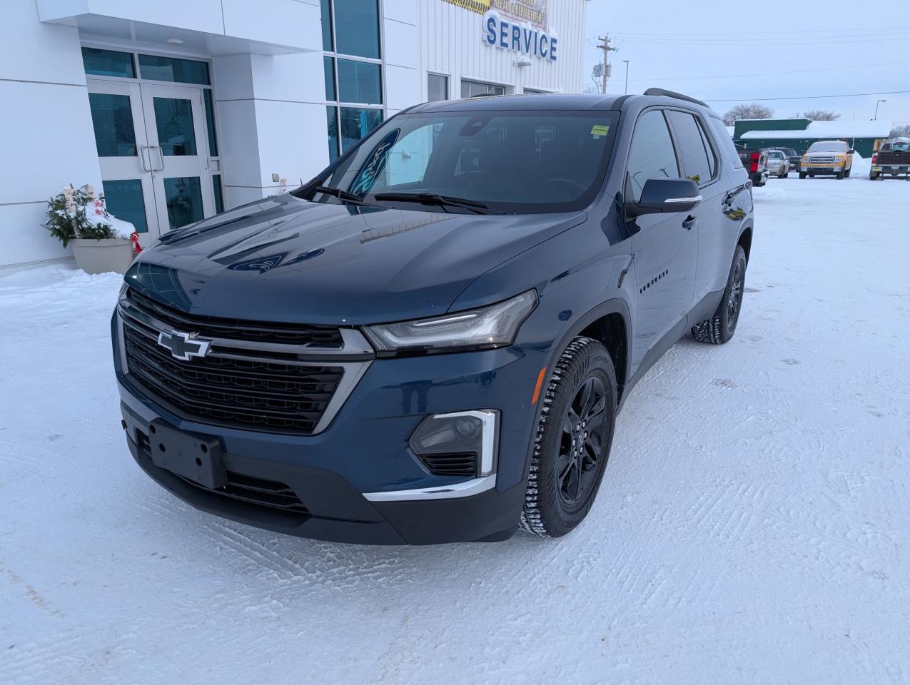 2023 Chevrolet Traverse LT Cloth Photo1