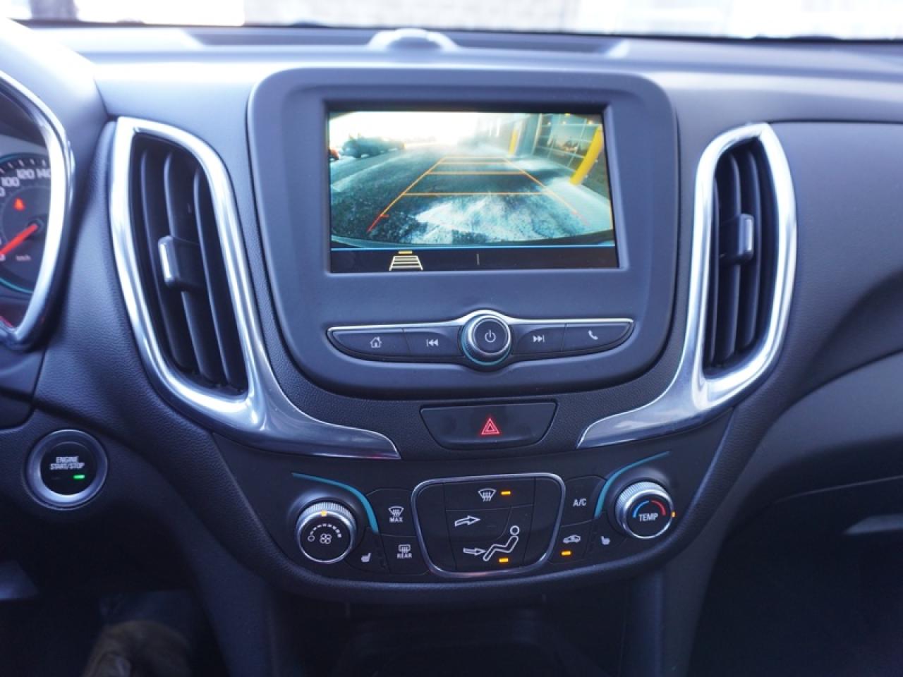 2019 Chevrolet Equinox LT  - Aluminum Wheels -  Apple CarPlay Photo