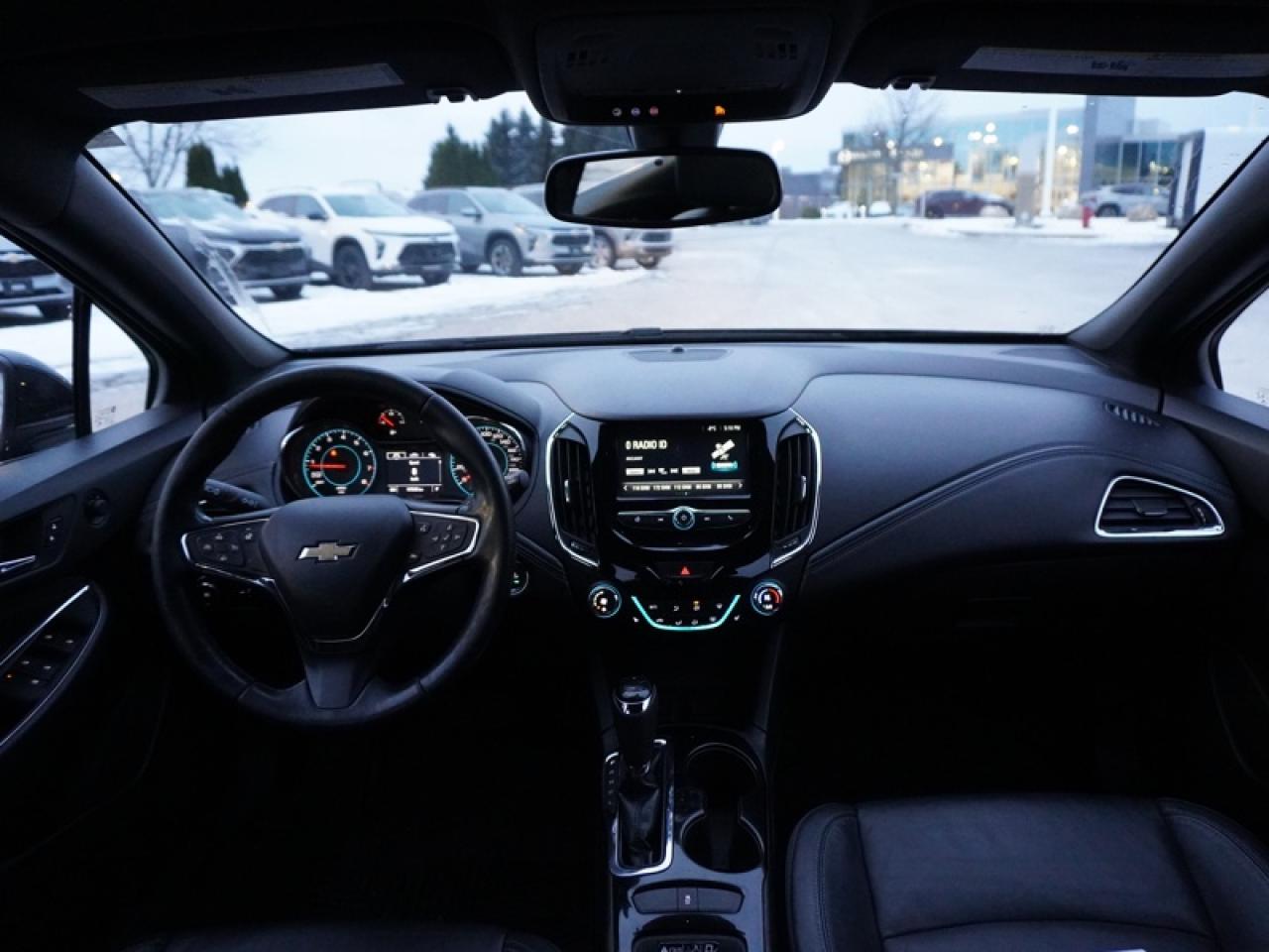 2017 Chevrolet Cruze Premier  - Leather Seats Photo