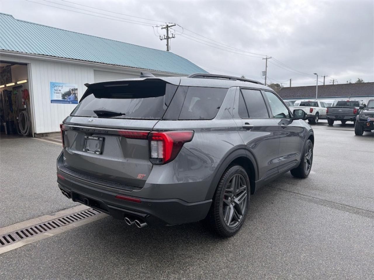 2026 Ford Explorer ST  -  Sunroof -  Cooled Seats Photo4