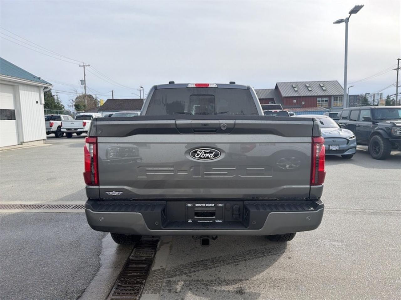 2026 Ford F-150 XLT  - Tow Package - Tailgate Step Photo3