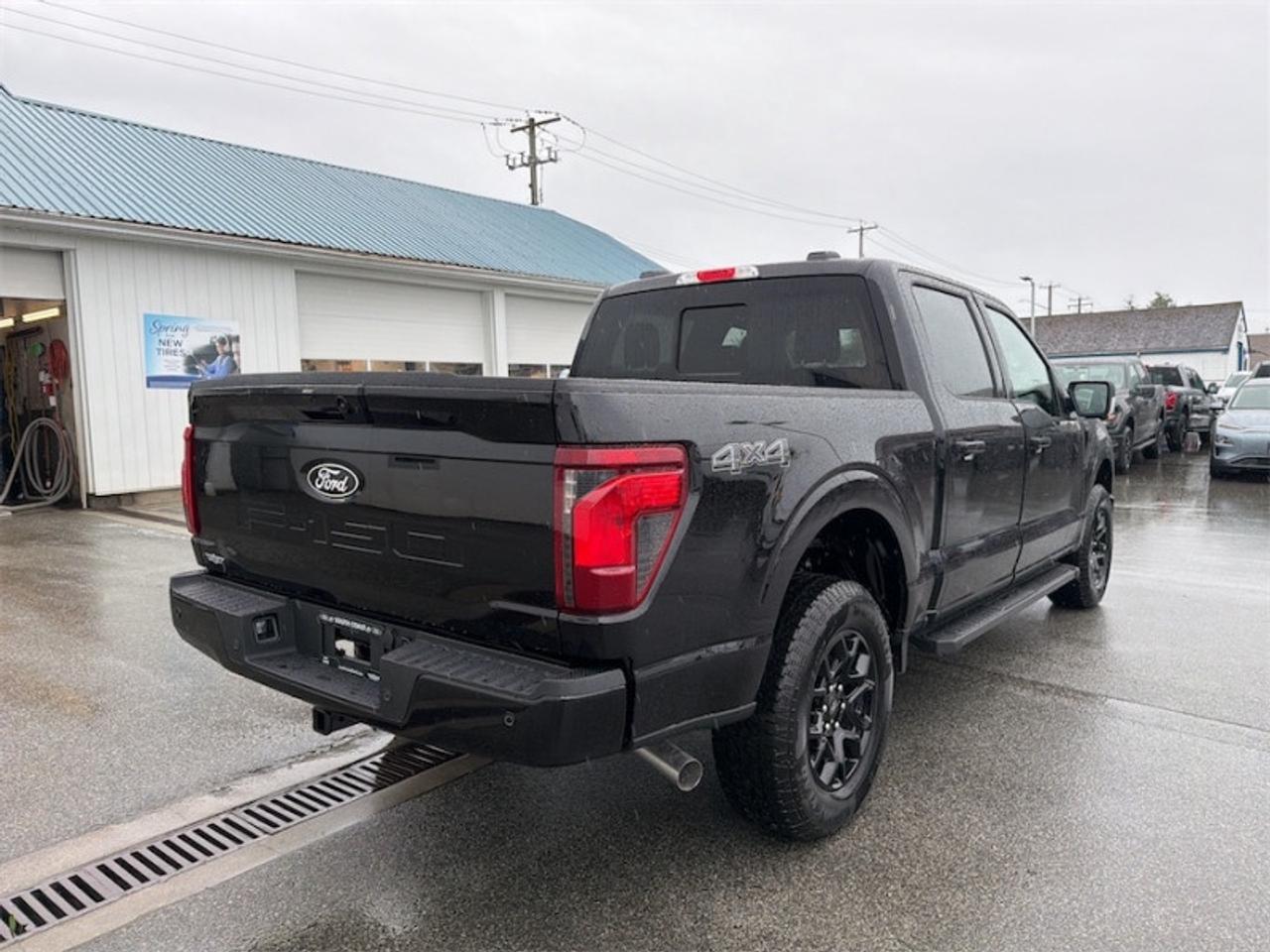 2026 Ford F-150 XLT  - Tow Package - Tailgate Step Photo4