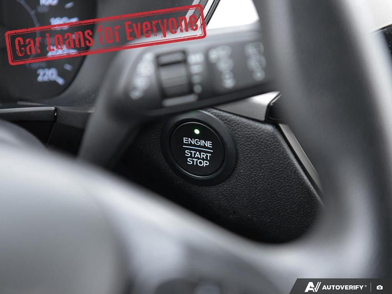 2020 Ford Escape SE Photo