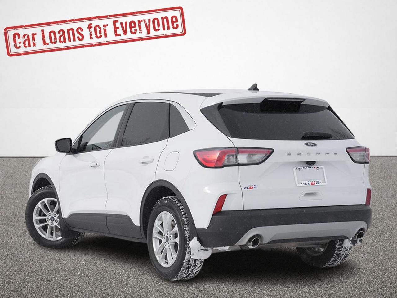 2020 Ford Escape SE Photo3