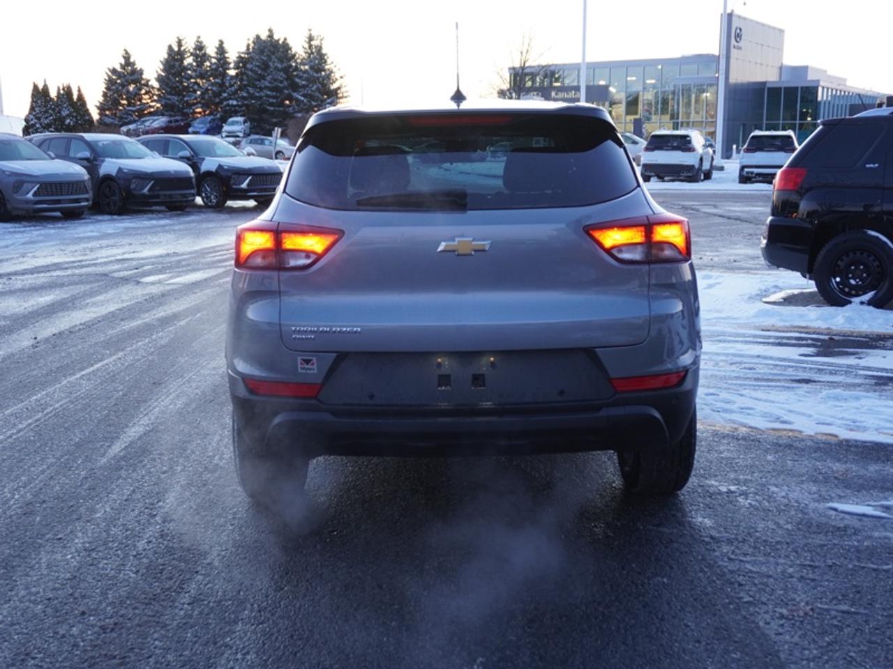 2024 Chevrolet TrailBlazer LS AWD  - Apple CarPlay Photo4