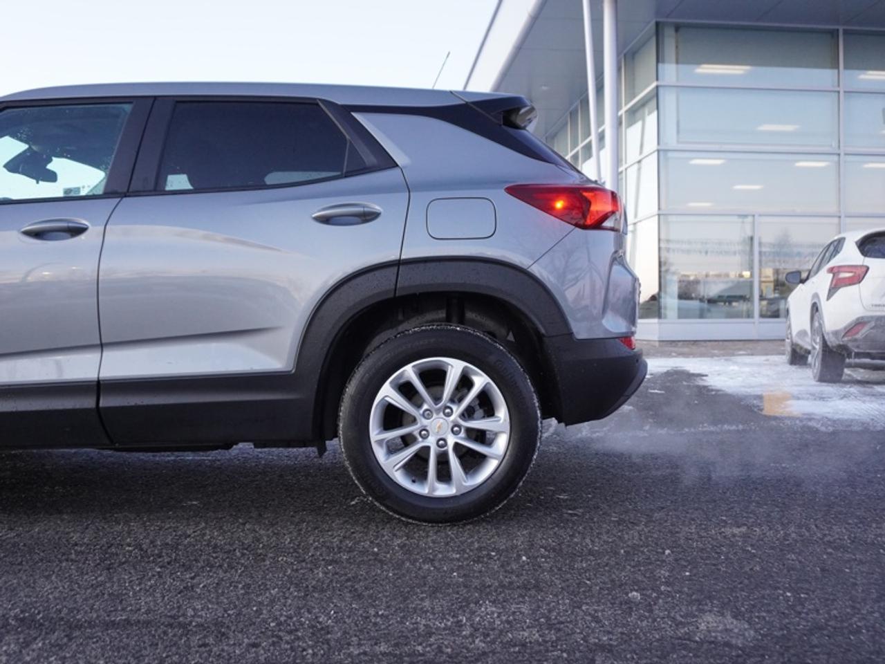 2024 Chevrolet TrailBlazer LS AWD  - Apple CarPlay Photo