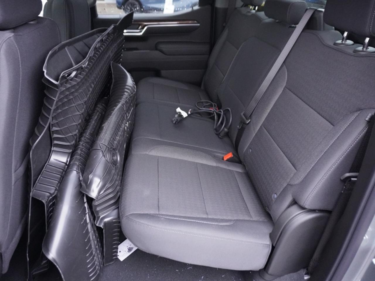 2026 Chevrolet Silverado 1500 LT Photo