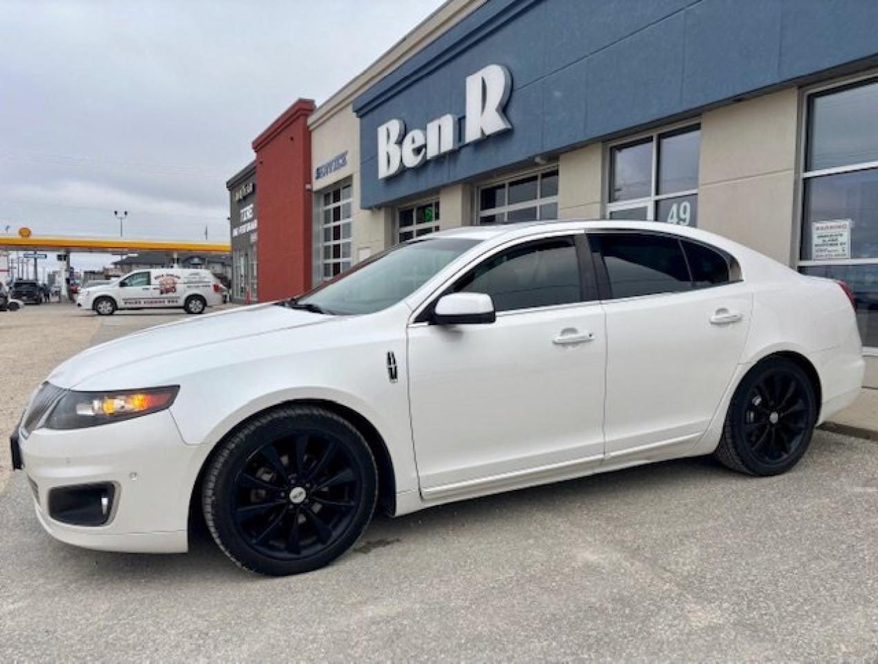 Used 2011 Lincoln MKS  for sale in Steinbach, MB