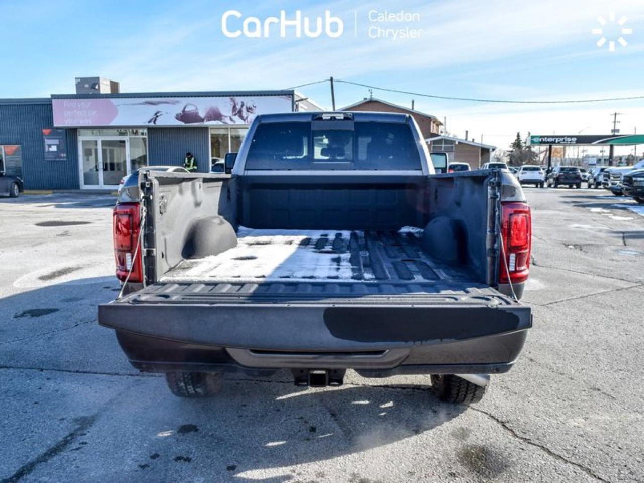 2025 RAM 2500 Laramie  4x4 Crew Cab 8' Box 6.4L Only 64 Km Leather Sunroof  Sport Appearance Photo