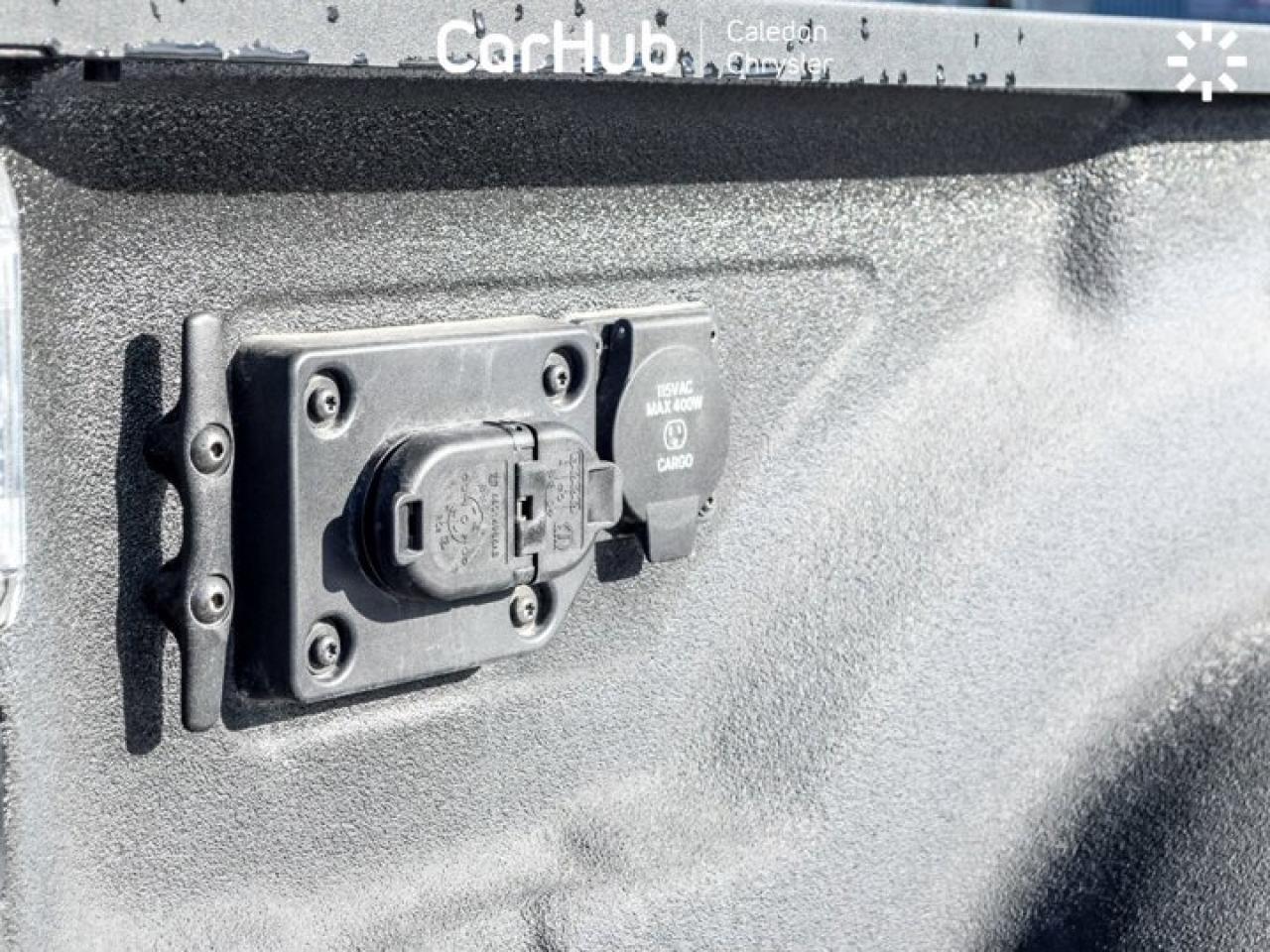 2025 RAM 2500 Laramie  4x4 Crew Cab 8' Box 6.4L Only 64 Km Leather Sunroof  Sport Appearance Photo