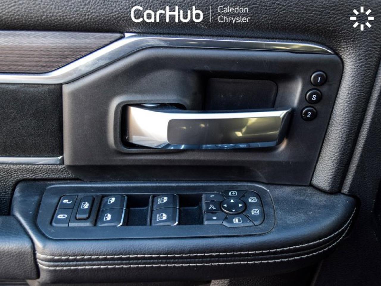 2025 RAM 2500 Laramie  4x4 Crew Cab 8' Box 6.4L Only 64 Km Leather Sunroof  Sport Appearance Photo