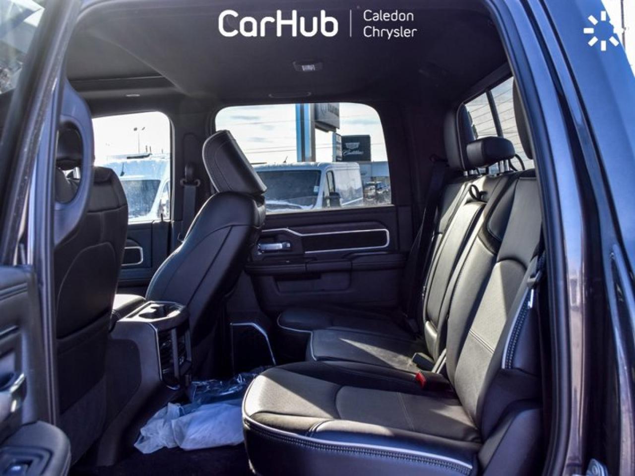 2025 RAM 2500 Laramie  4x4 Crew Cab 8' Box 6.4L Only 64 Km Leather Sunroof  Sport Appearance Photo