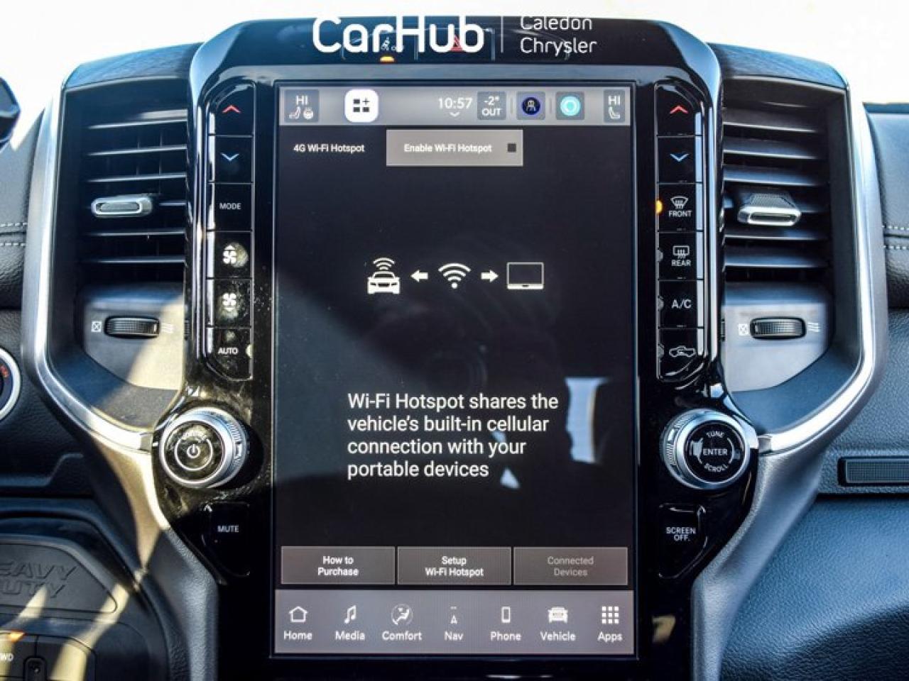 2025 RAM 2500 Laramie  4x4 Crew Cab 8' Box 6.4L Only 64 Km Leather Sunroof  Sport Appearance Photo