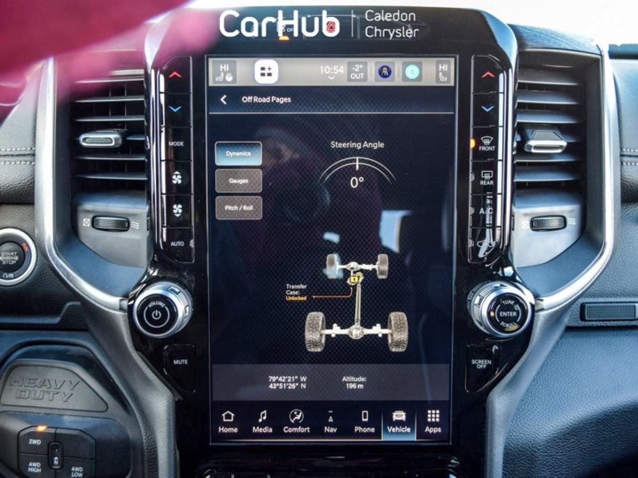 2025 RAM 2500 Laramie  4x4 Crew Cab 8' Box 6.4L Only 64 Km Leather Sunroof  Sport Appearance Photo