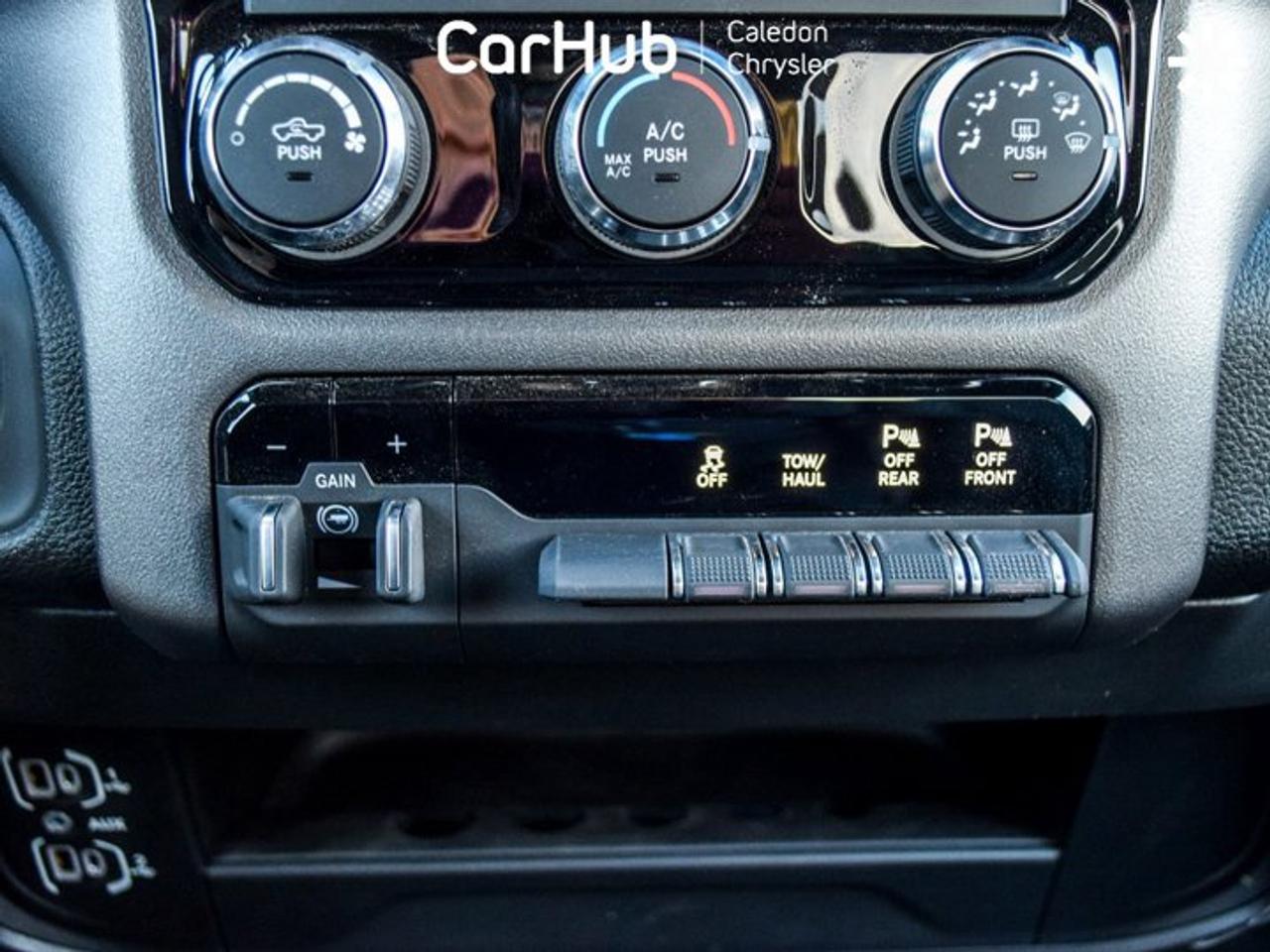 2025 RAM 3500 Big Horn 4x4 Reg Cab 8' Box 6.4L Only 42 Km Adaptive Cruise Collision Warning Plus Photo