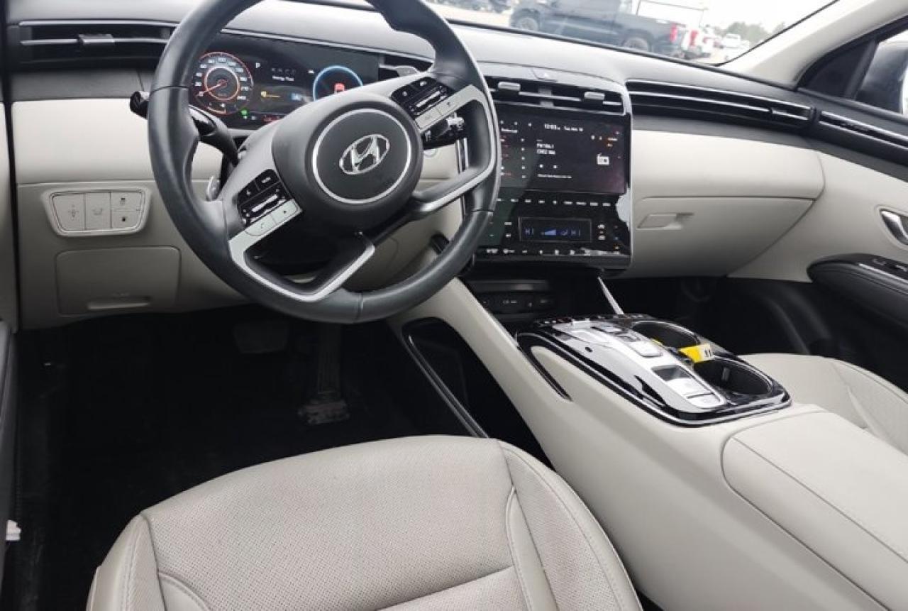 2024 Hyundai Tucson Plug-In Hybrid Ultimate AWD | Plug-in Hybrid | Leather | Nav | Pano Roof | Cooled + Heated Seats | 360 Cam & More ! Photo