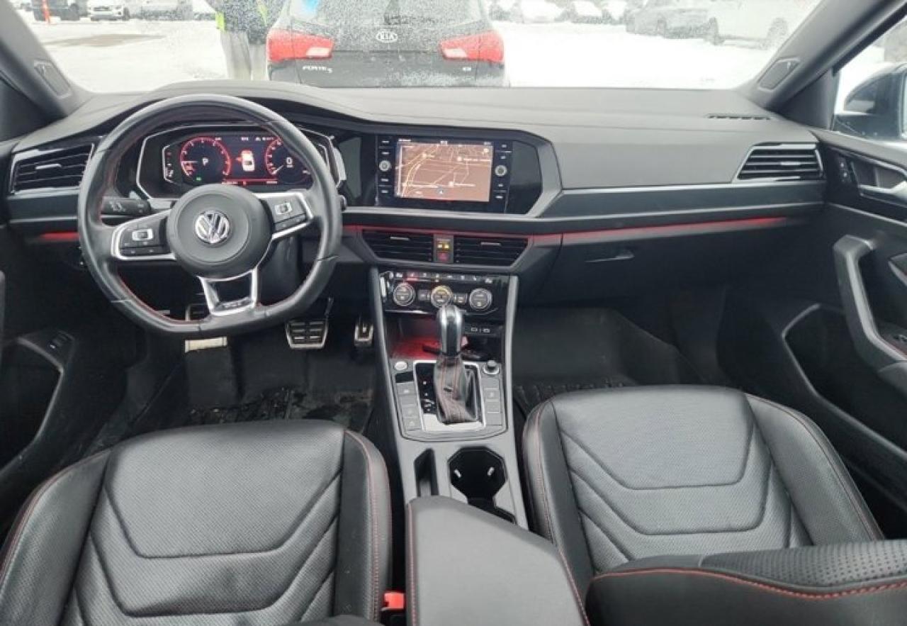 2021 Volkswagen Jetta GLI | Leather | Sunroof | Nav | Adaptive Cruise | Heated + Cooled Seats | Beats Audio | and More ! Photo2