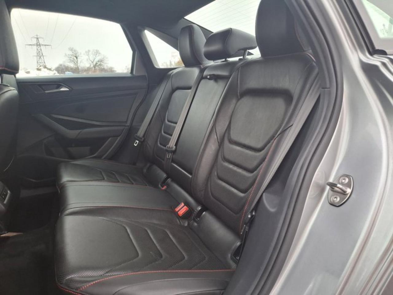 2021 Volkswagen Jetta GLI | Leather | Sunroof | Nav | Adaptive Cruise | Heated + Cooled Seats | Beats Audio | and More ! Photo