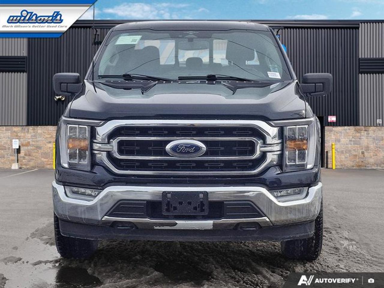 2023 Ford F-150 XLT Crew 4X4 | 3.5L | XTR | Panoramic Sunroof | Heated Seats | Tow Pkg | Remote Start | and More ! Photo