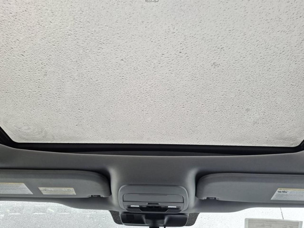 2023 Ford F-150 XLT Crew 4X4 | 3.5L | XTR | Panoramic Sunroof | Heated Seats | Tow Pkg | Remote Start | and More ! Photo