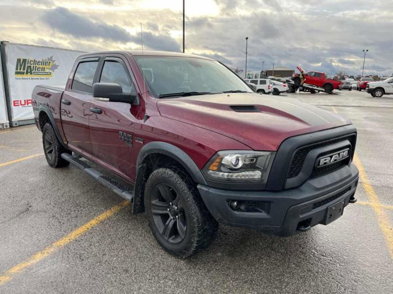 Used 2023 RAM 1500 Classic Warlock Crew 4x4 | 5.7L Hemi | Heated Bucket Seats + Steering | Remote Start | Carplay & More ! for sale in Guelph, ON