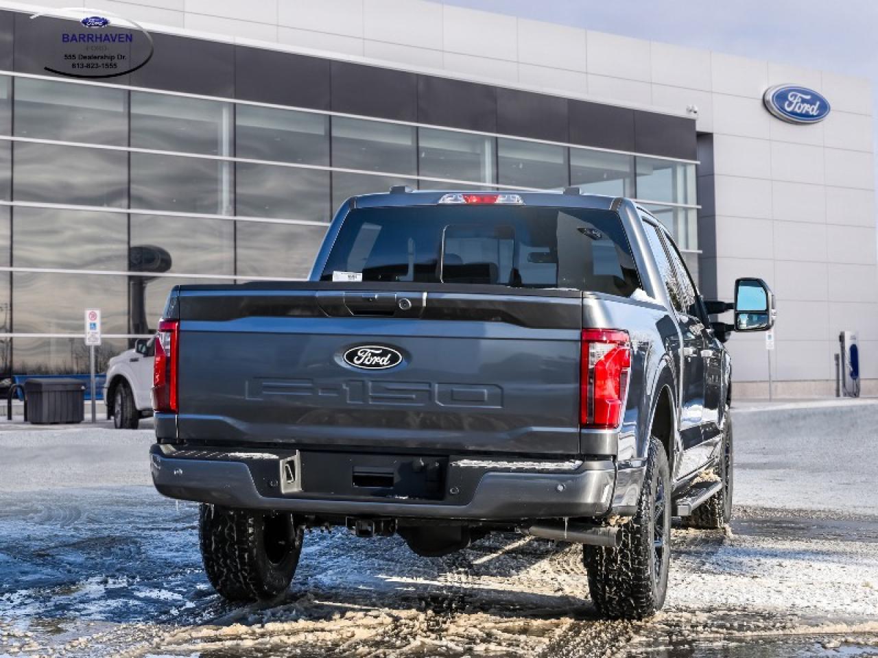 2025 Ford F-150 XLT Photo2