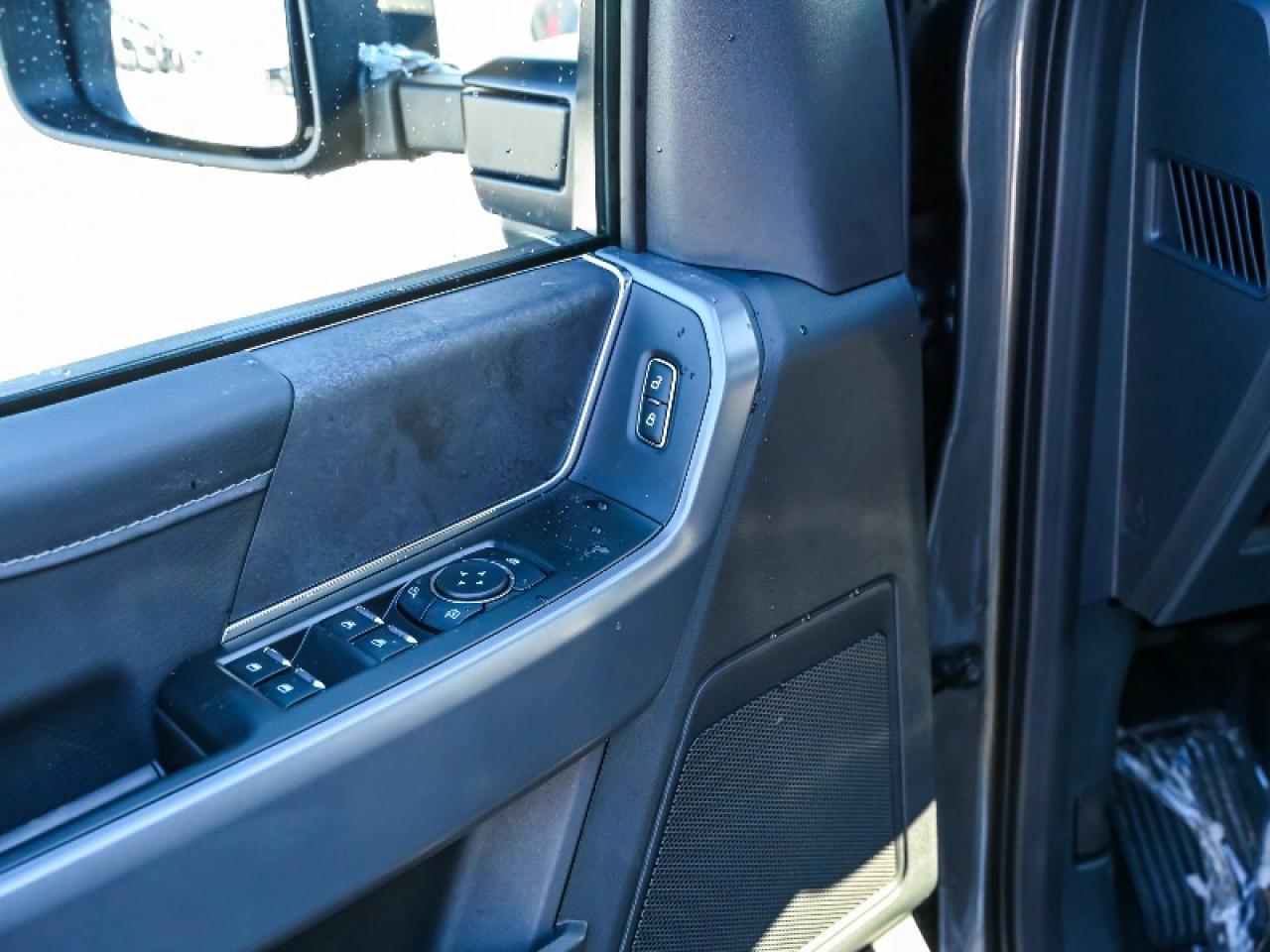 2025 Ford F-150 XLT Photo