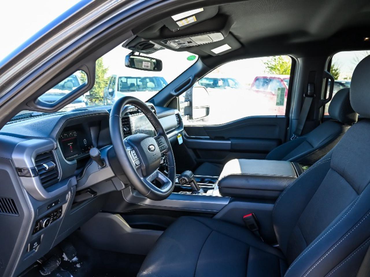 2025 Ford F-150 XLT Photo