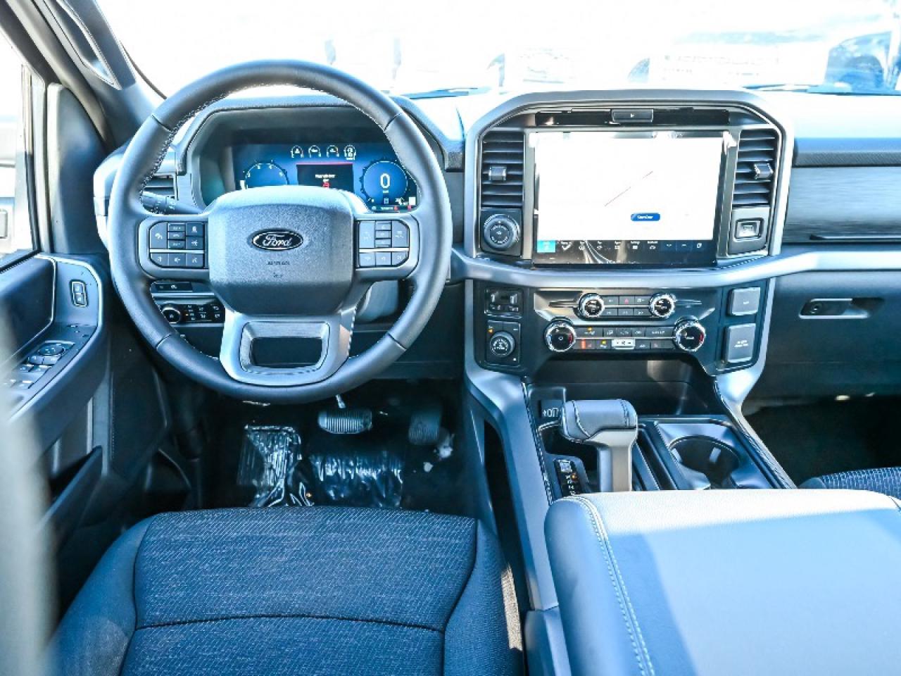 2025 Ford F-150 XLT Photo