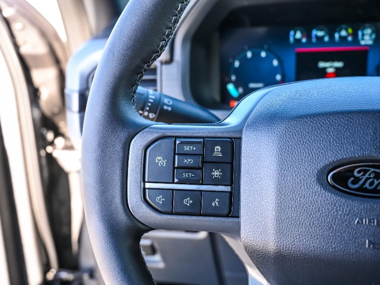 2025 Ford F-150 XLT Photo