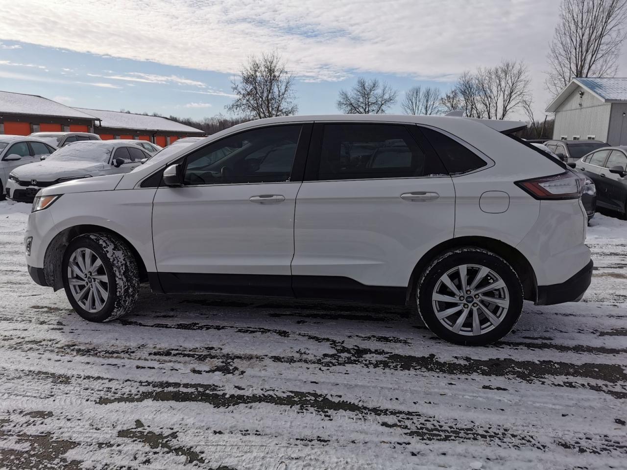 2016 Ford Edge Titanium AWD Photo
