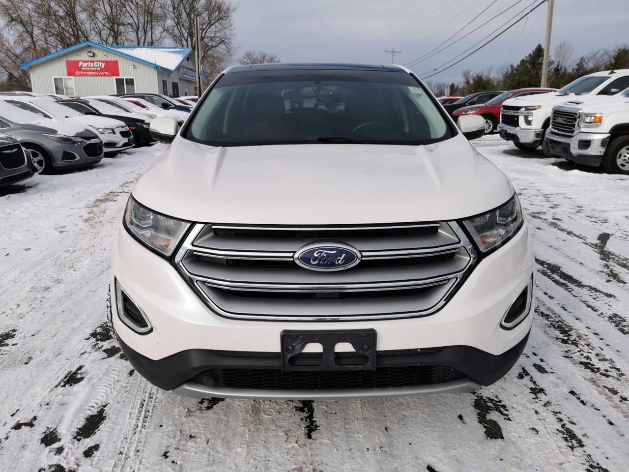 2016 Ford Edge Titanium AWD Photo