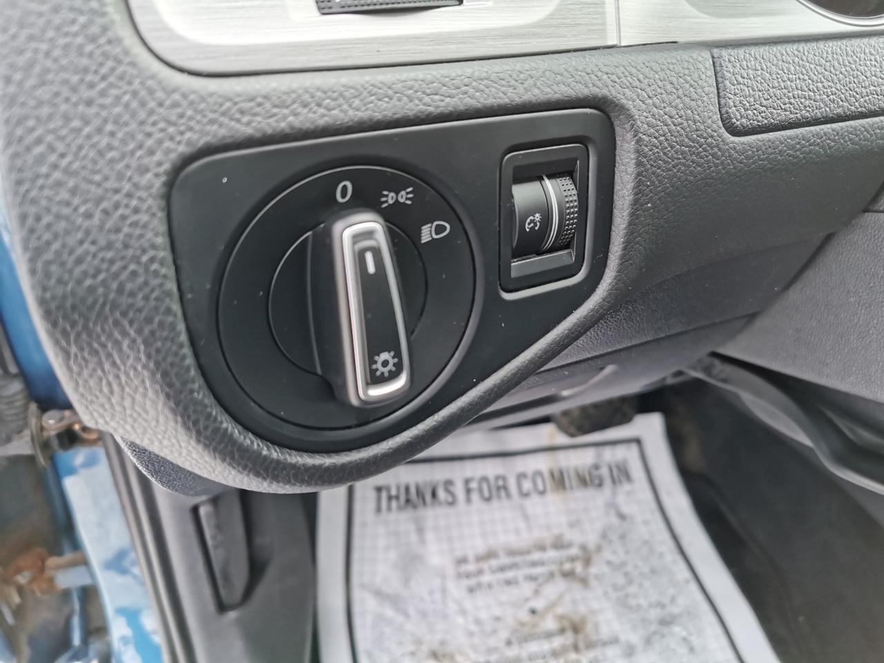 2016 Volkswagen Golf TSi  SE Photo