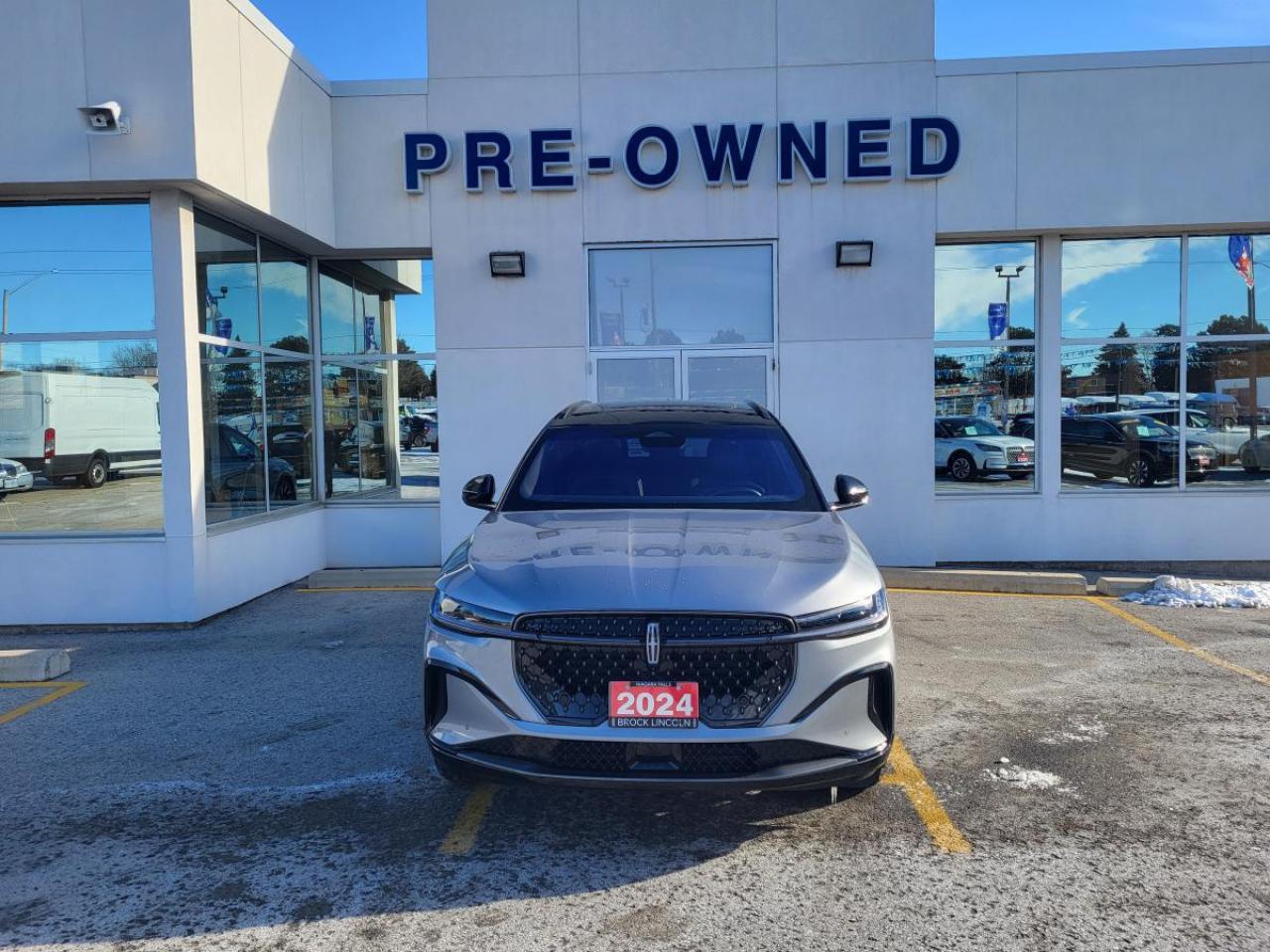 2024 Lincoln Nautilus Reserve AWD Photo2