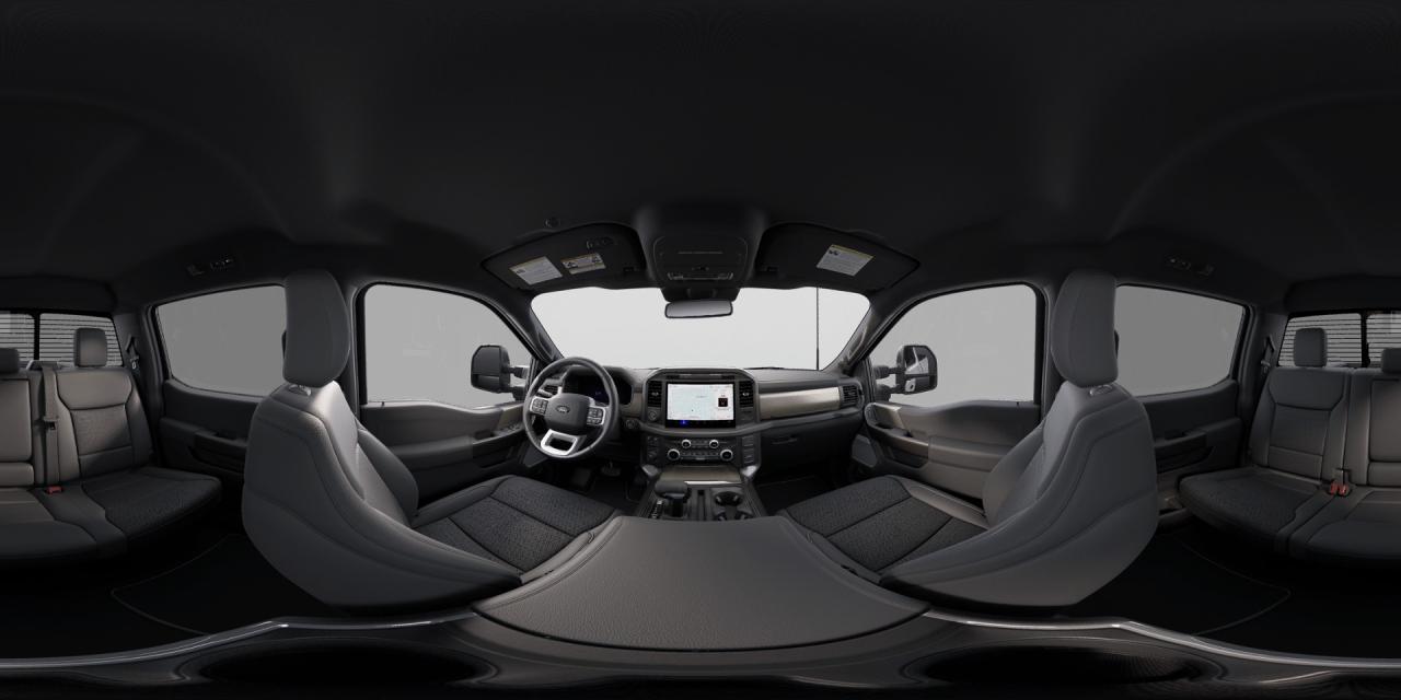 2025 Ford F-150 Lariat Photo