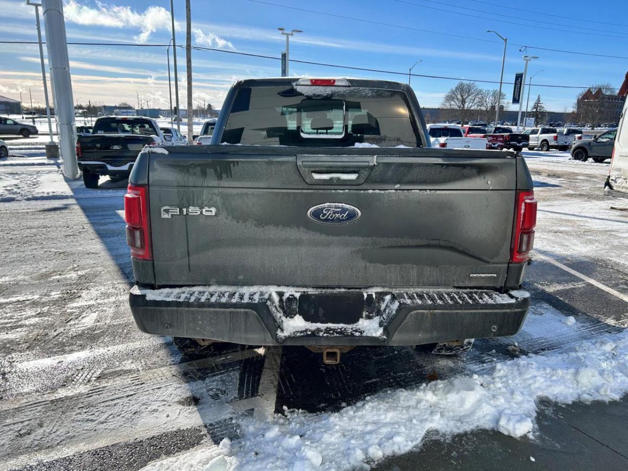 2016 Ford F-150 Lariat Photo