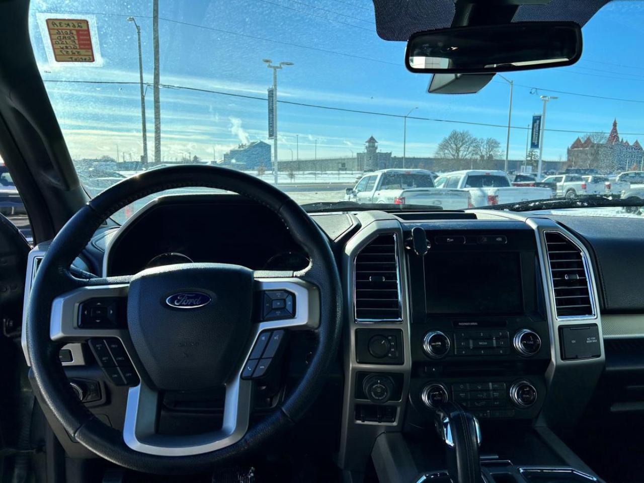 2016 Ford F-150 Lariat Photo