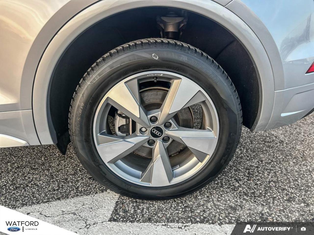 2024 Audi Q5 Komfort 45 TFSI quattro Photo