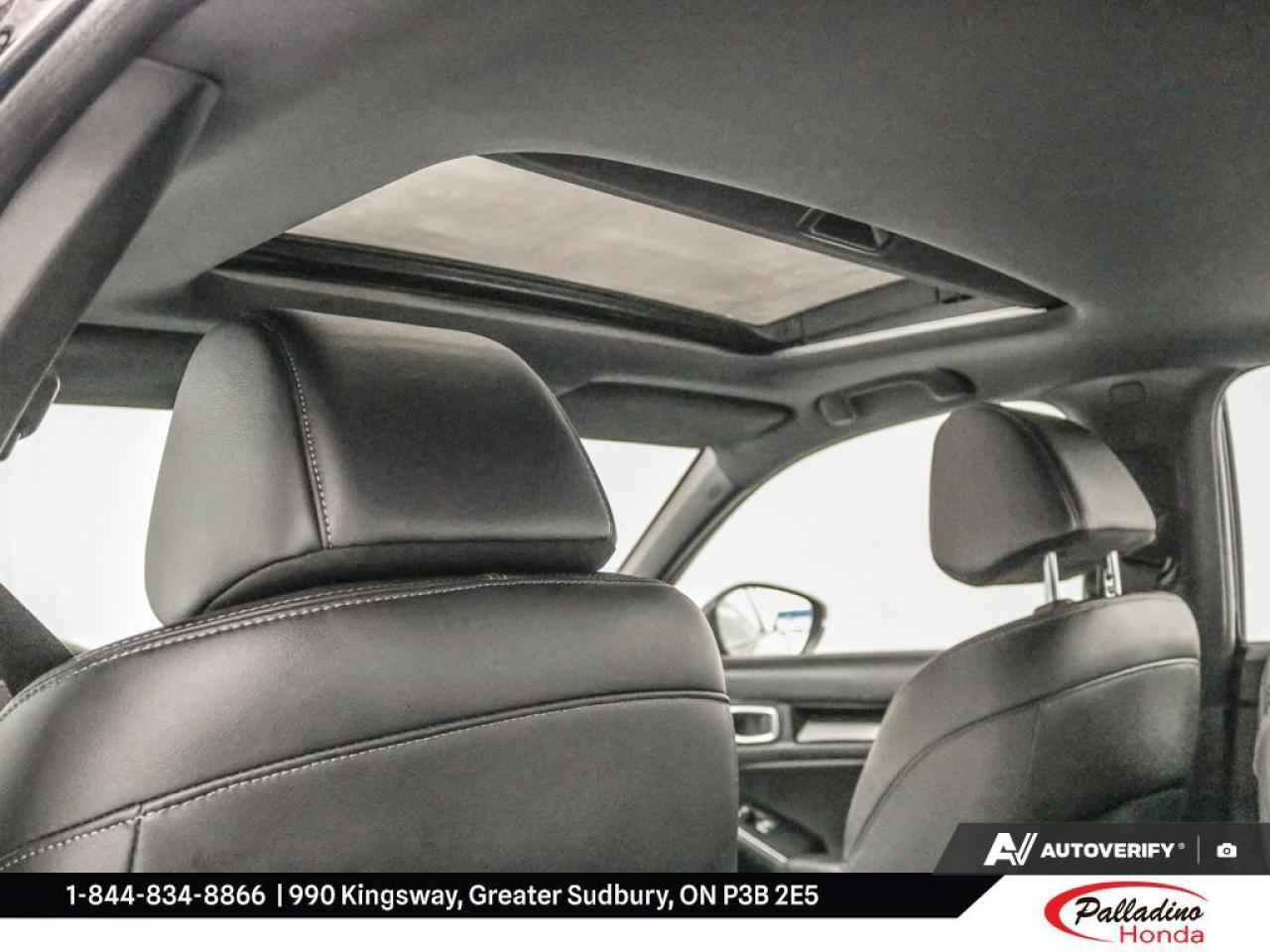 2024 Honda Civic Hatchback Sport Touring Photo