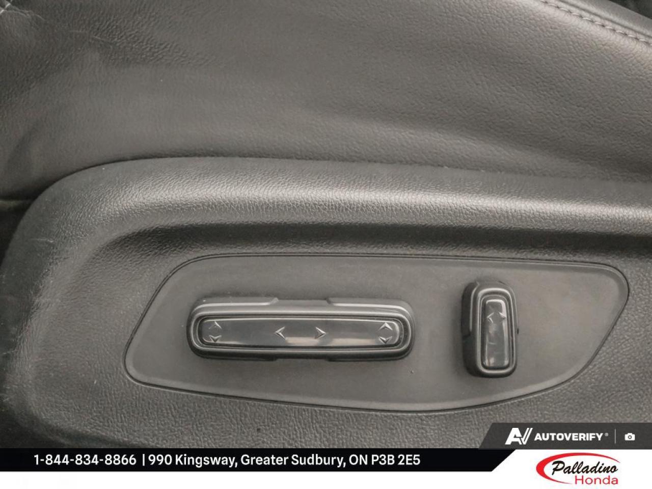 2024 Honda Civic Hatchback Sport Touring Photo