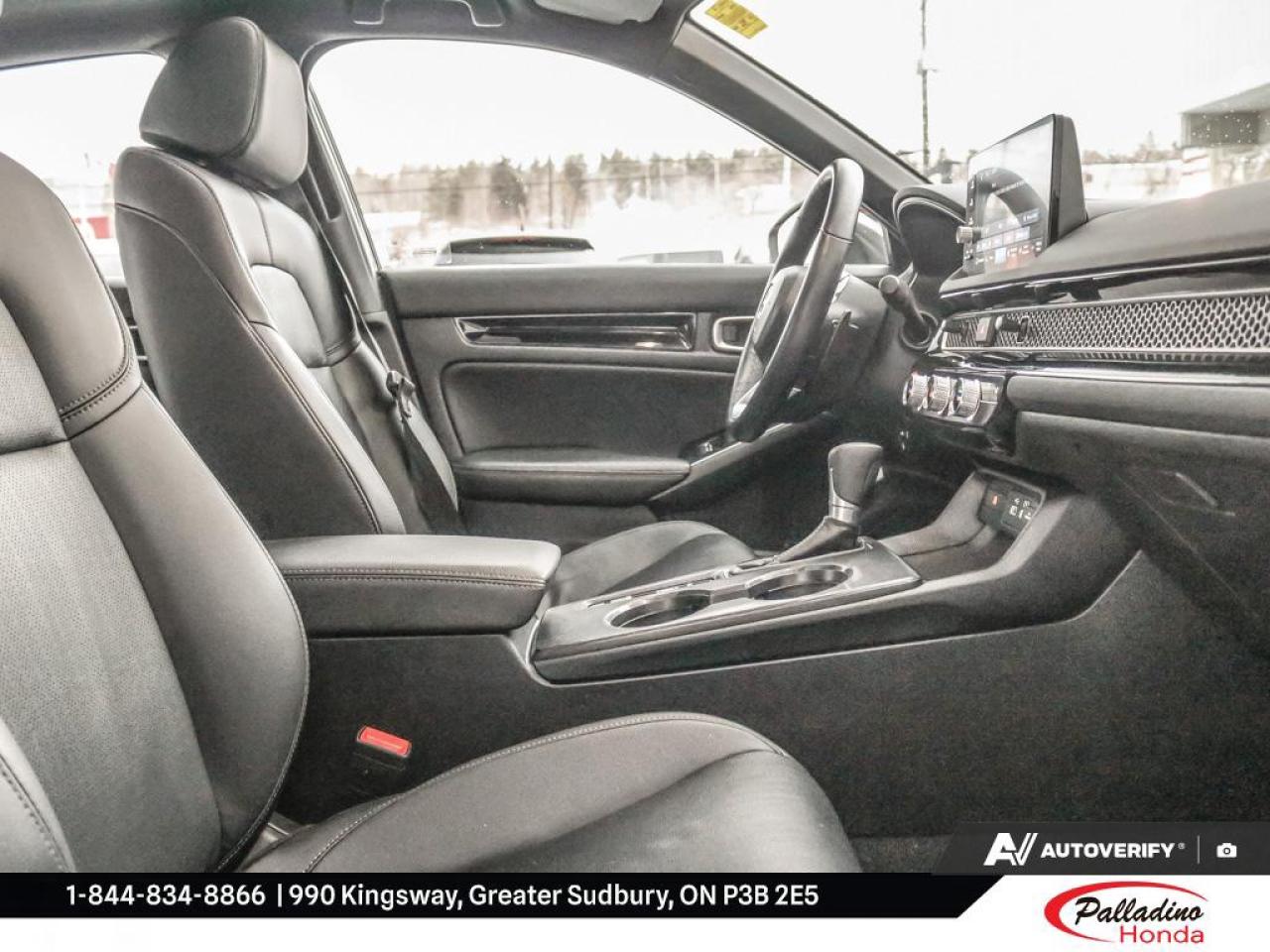 2024 Honda Civic Hatchback Sport Touring Photo