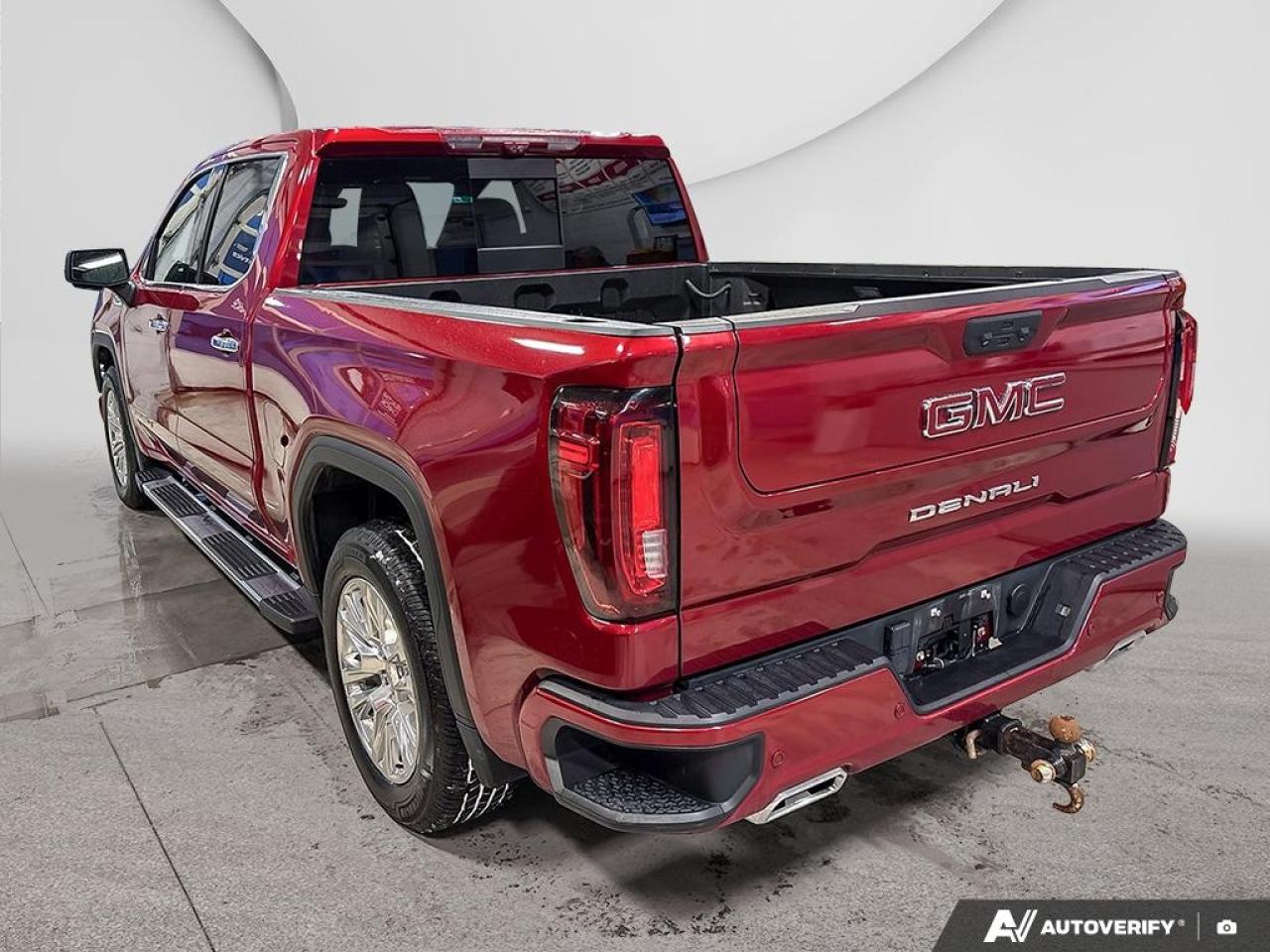 2023 GMC Sierra 1500 Denali  - Leather Seats -  Cooled Seats Photo3