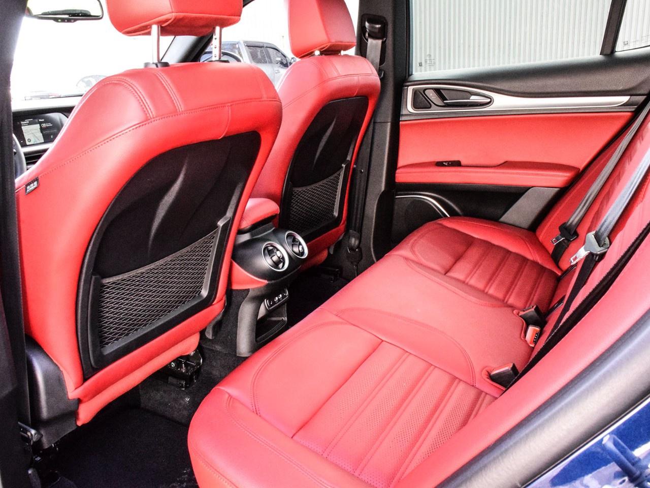 2021 Alfa Romeo Stelvio Ti Sport AWD Photo