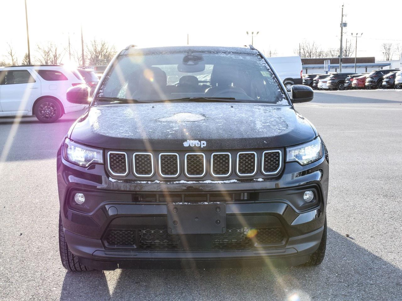 2023 Jeep Compass NORTH 4X4 Photo