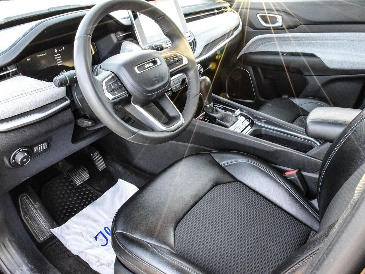 2023 Jeep Compass NORTH 4X4 Photo